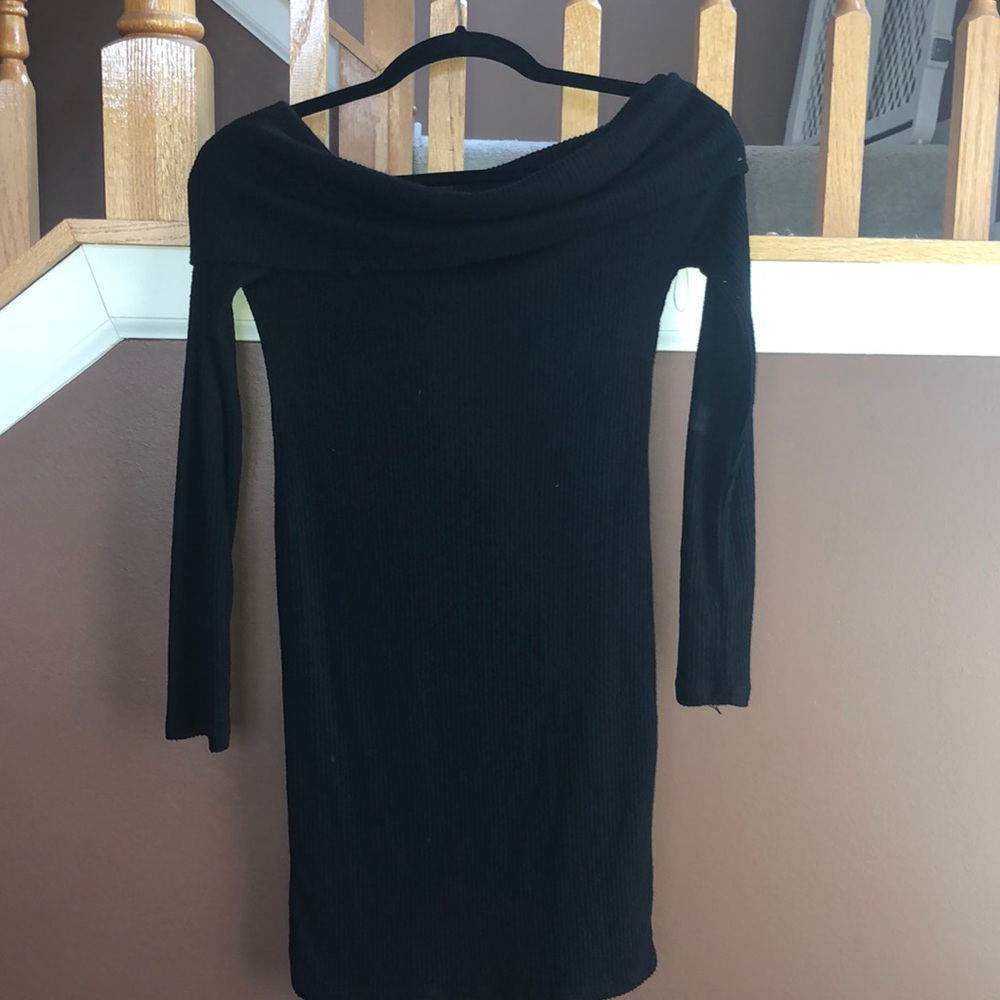 Ribbed bodycon off the shoulder dress